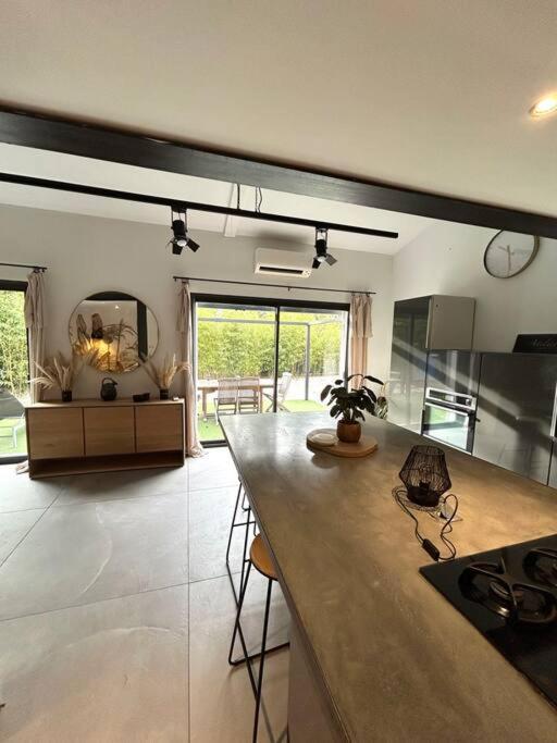 Superbe Maison Avec Jacuzzi Ventabren 외부 사진