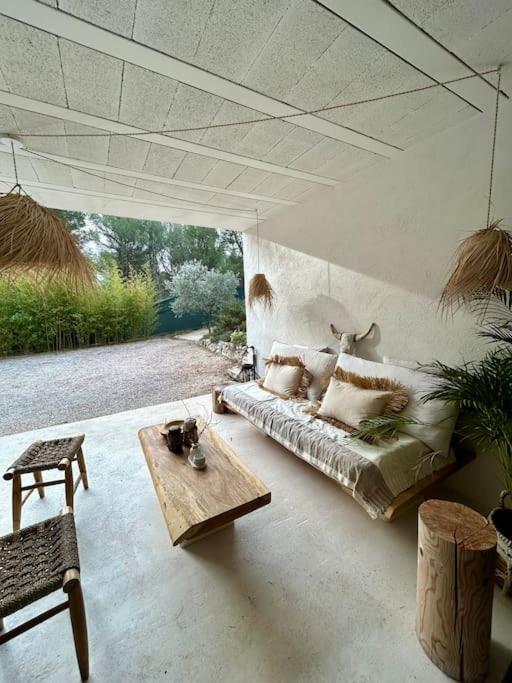 Superbe Maison Avec Jacuzzi Ventabren 외부 사진