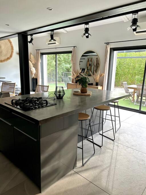 Superbe Maison Avec Jacuzzi Ventabren 외부 사진
